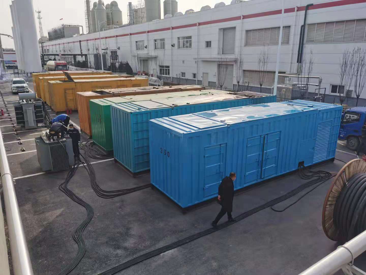 青冈发电机出租-两相发电机与三相发电机有何区别?